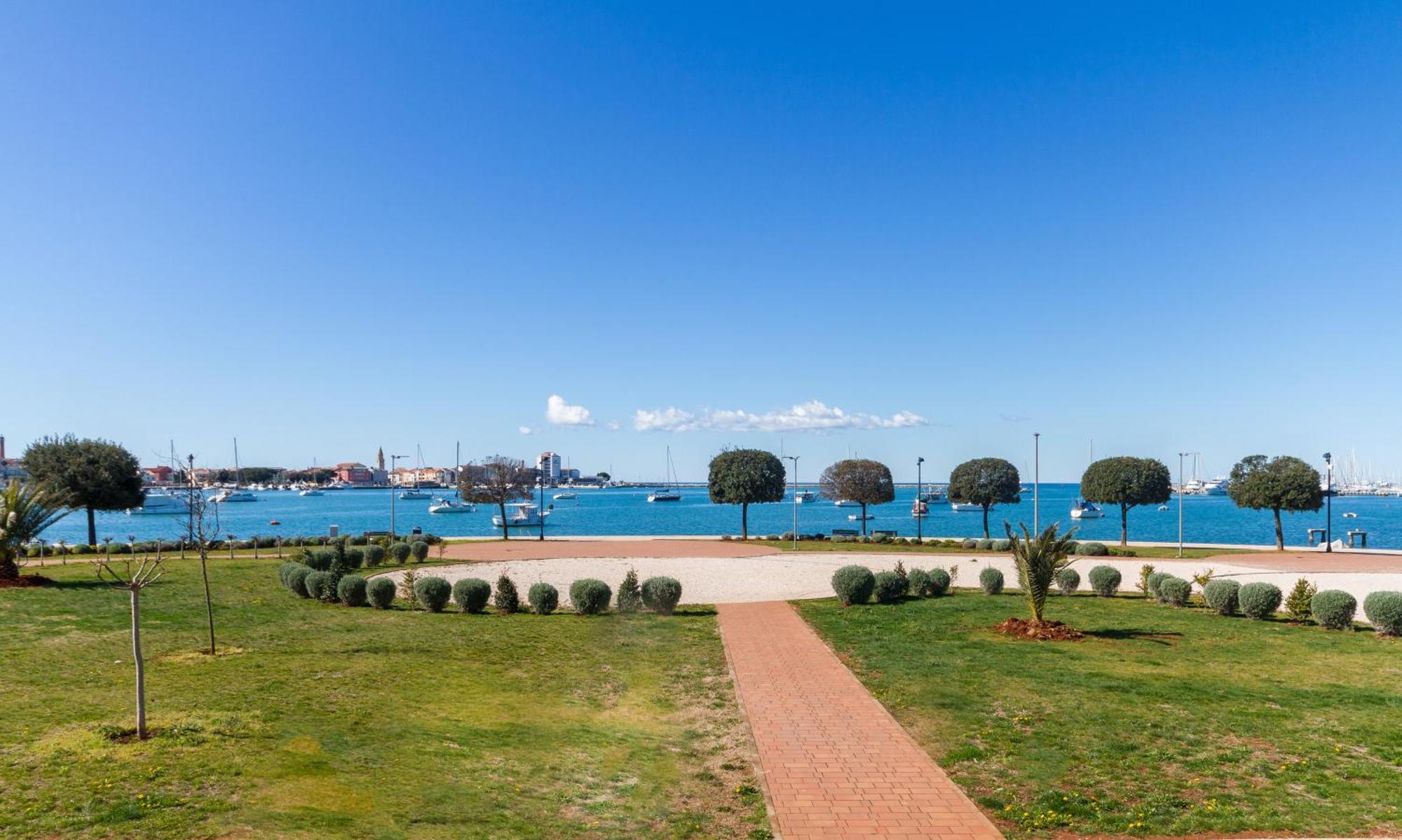 The Garden Palace Umag By Locap Group Extérieur photo